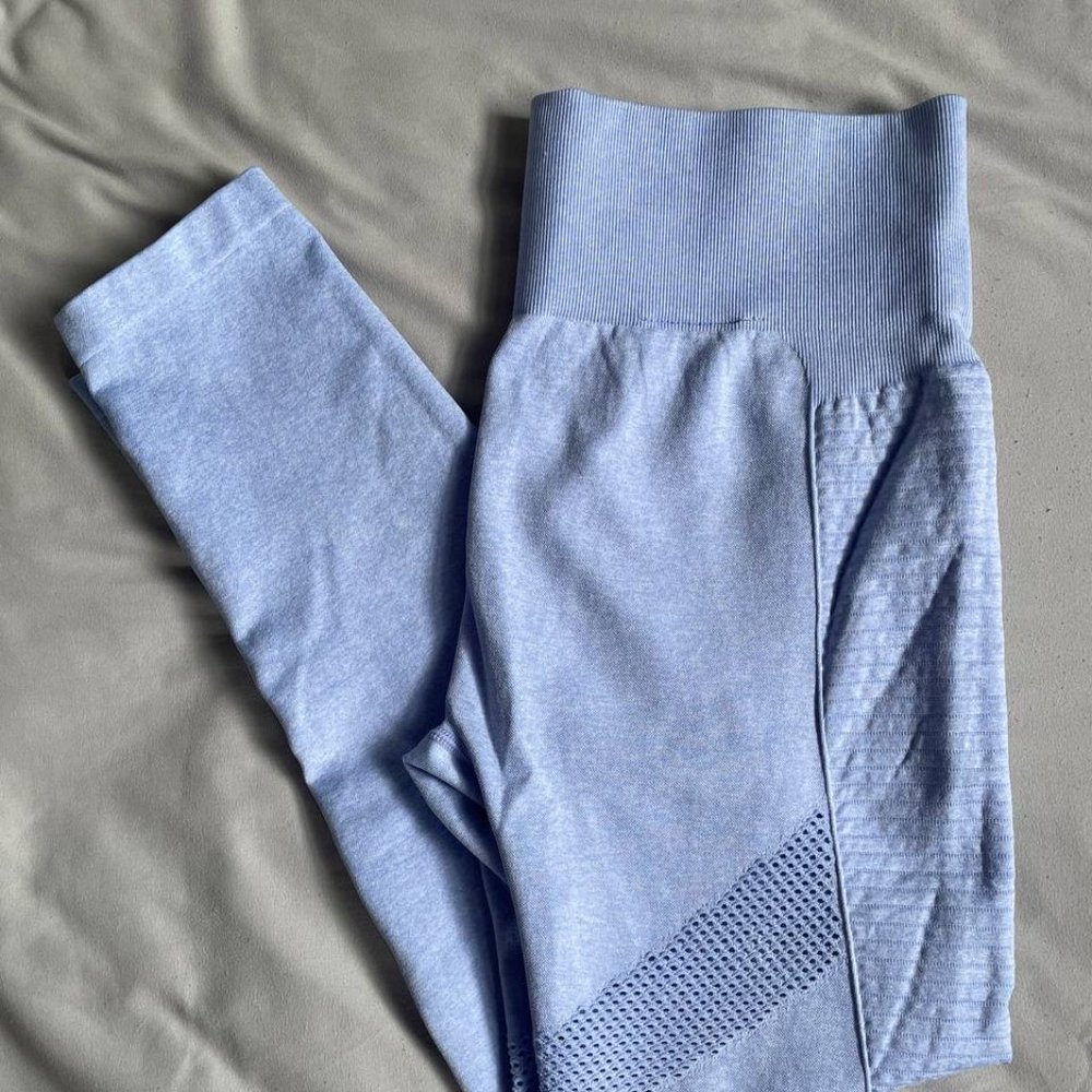 GUESS leggings size large